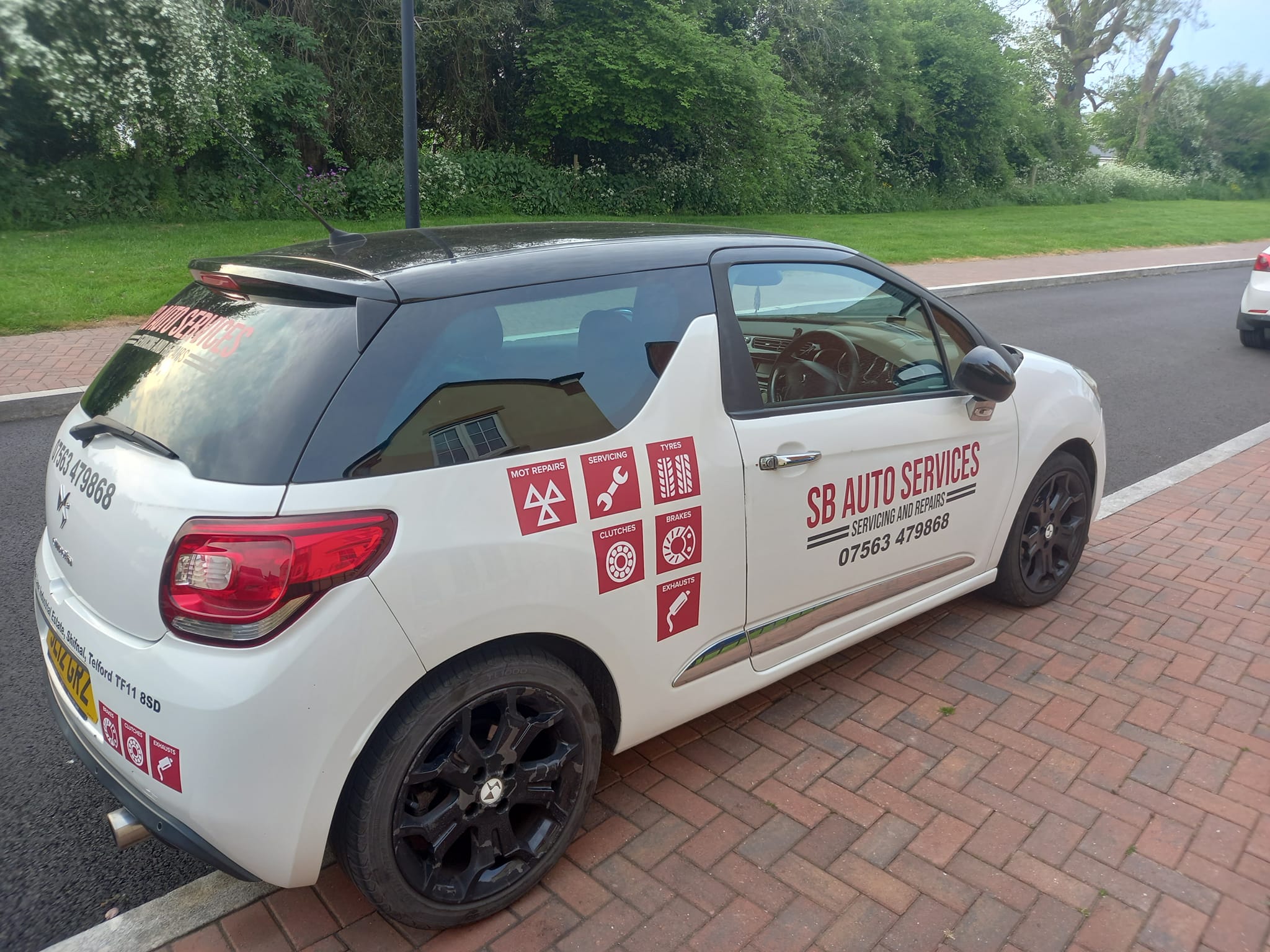 Garage services in Shifnal including MOT repairs and car servicing